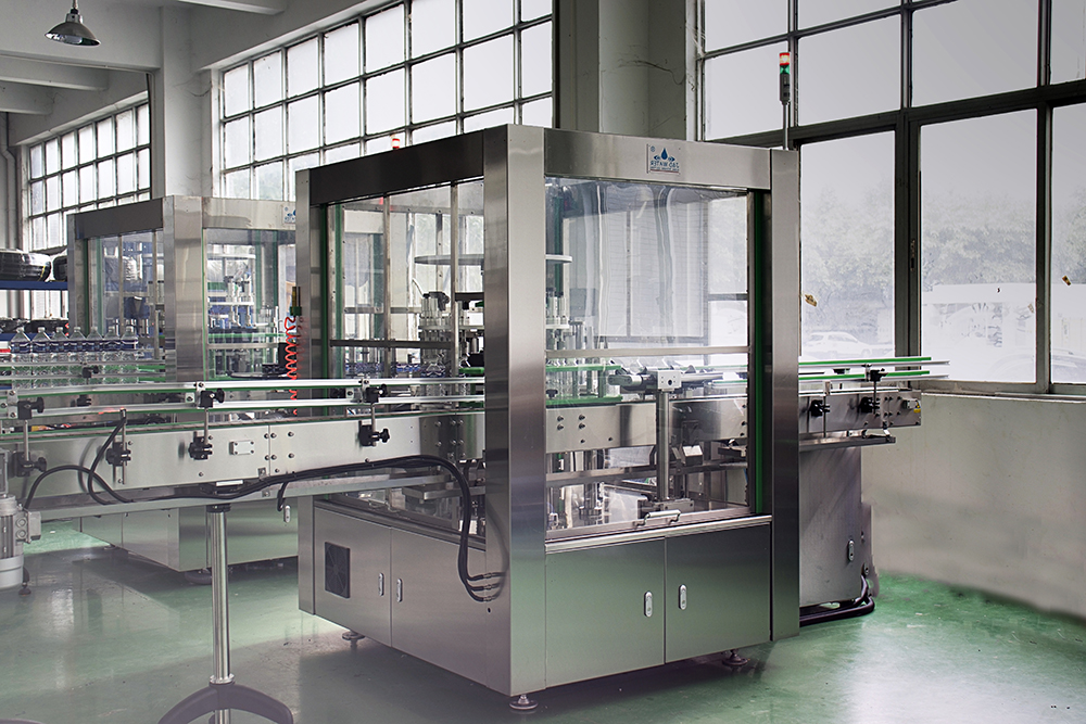 Opp Labeling Machine